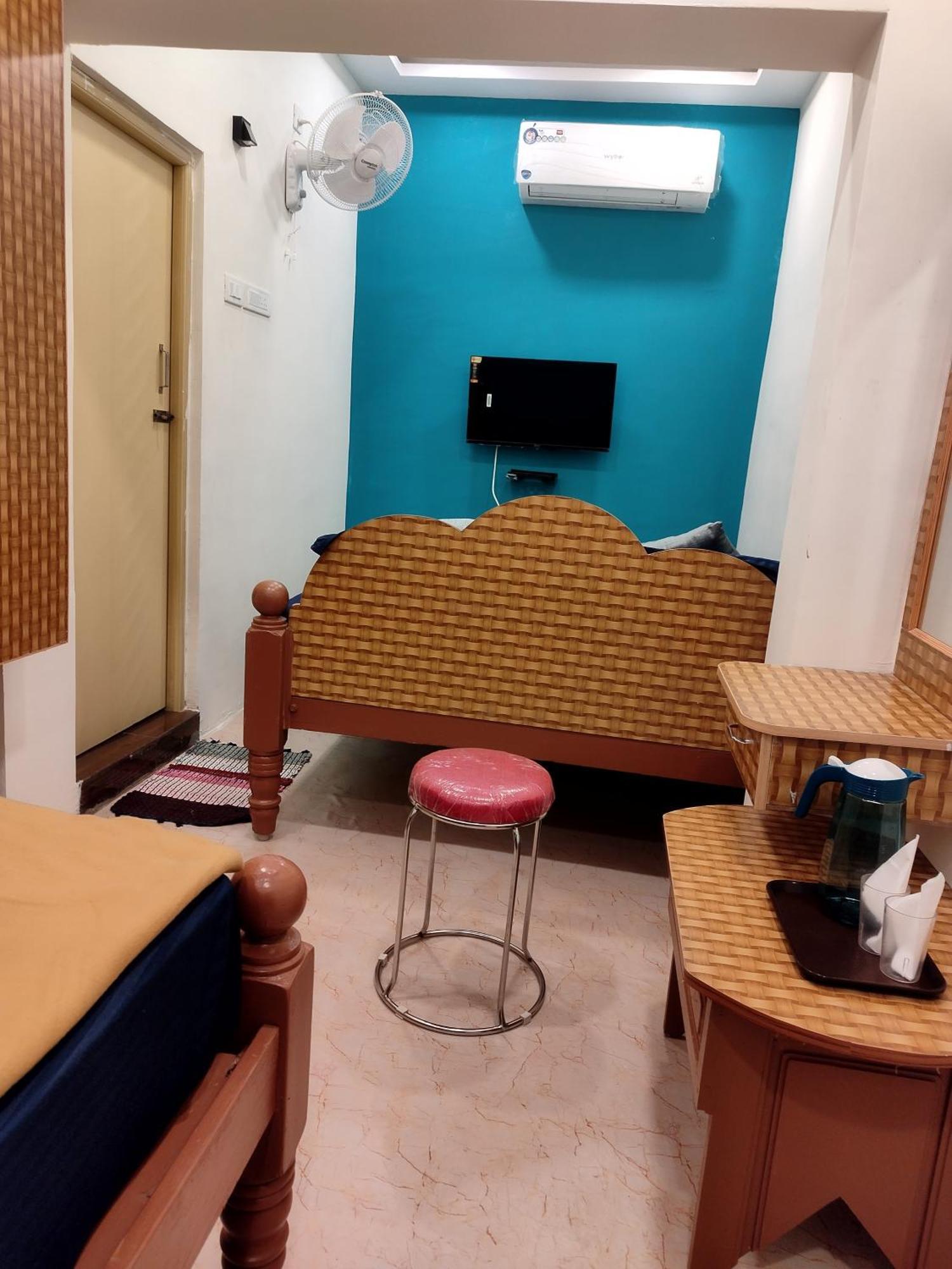 Aishwaryam Home Stay マドゥライ エクステリア 写真